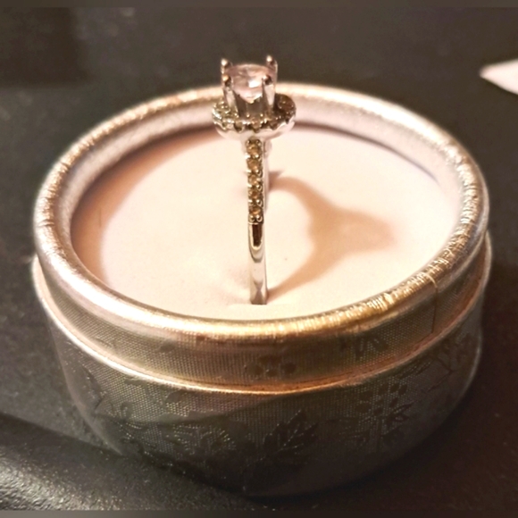 SOLITARE ENGAGEMENT RING Sz 10 - Picture 4 of 10